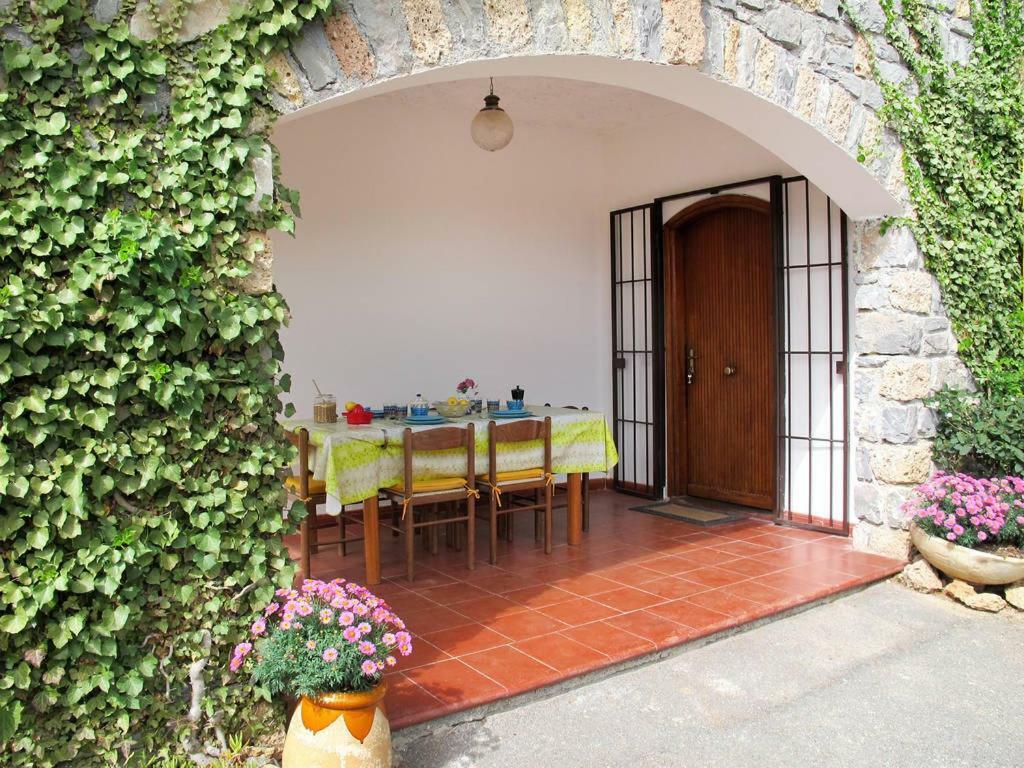 Casa Lavanda Cisano sul Neva Exterior foto