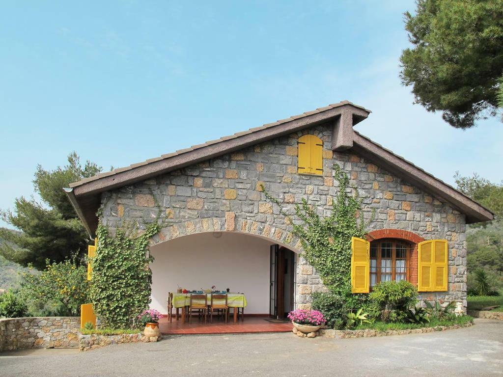 Casa Lavanda Cisano sul Neva Exterior foto