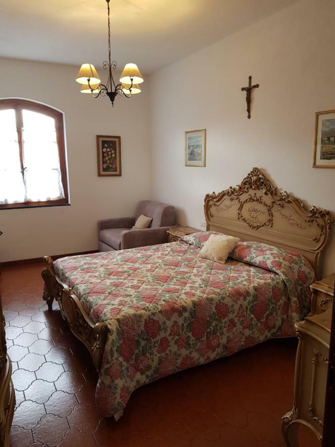 Casa Lavanda Cisano sul Neva Exterior foto